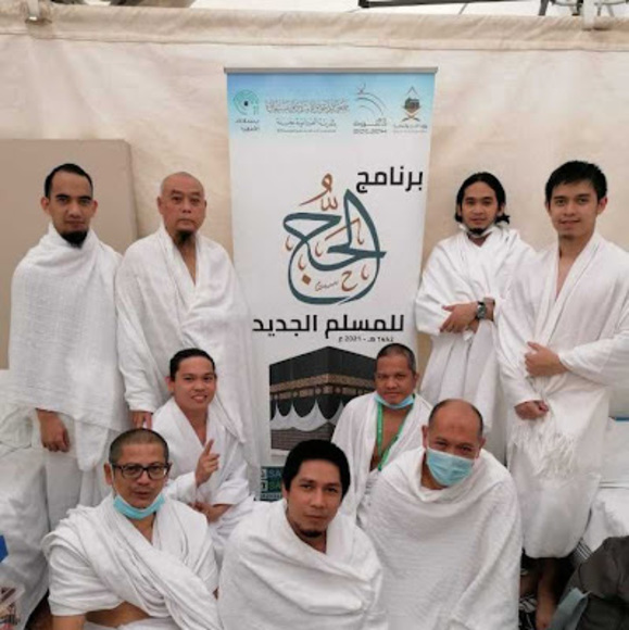 Meet your Posher, Roy - Picture 1 of 1